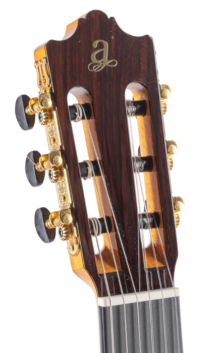 Guitarra Admira Bulería Serie Flamenco Cutaway Fishman