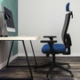 PIQUERAS Y CRESPO Silla de oficina Horna con brazos 3D y cabecero 2D
