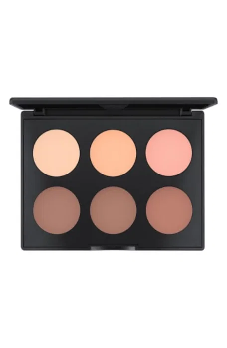 MAC Studio Fix Sculpt and Shape Contour Palette - Light/Medium MAC Studio Fix Sculpt and Shape Contour Palette - Light/Medium