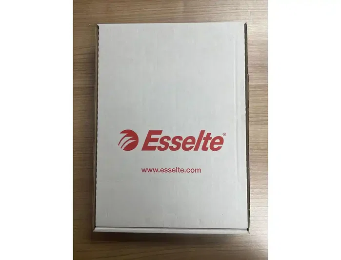 Esselte Carpeta dossier uñero PVC 250 micras Din A4 transparente caja de 50 unidades Esselte Carpeta dossier uñero PVC 250 micras Din A4 transparente caja de 50 unidades