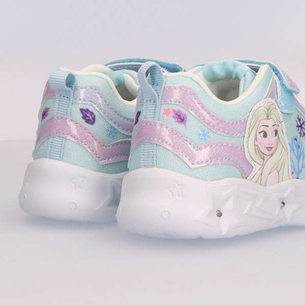 Cerdá Zapatillas Deportivas Frozen con Luces Talla 30 Cerdá Zapatillas Deportivas Frozen con Luces Talla 30
