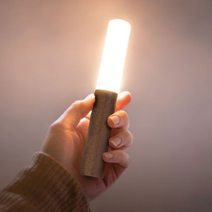 Edm Lámpara de Pared Recargable LED 1W 60lm 3000K con Imán, Apariencia Madera, USB