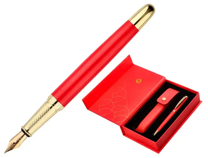Belius Passion d'or Pluma y estuche de lujo en cuero rojo y dorado con tinta azul, aluminio texturizado Belius Passion d'or Pluma y estuche de lujo en cuero rojo y dorado con tinta azul, aluminio texturizado