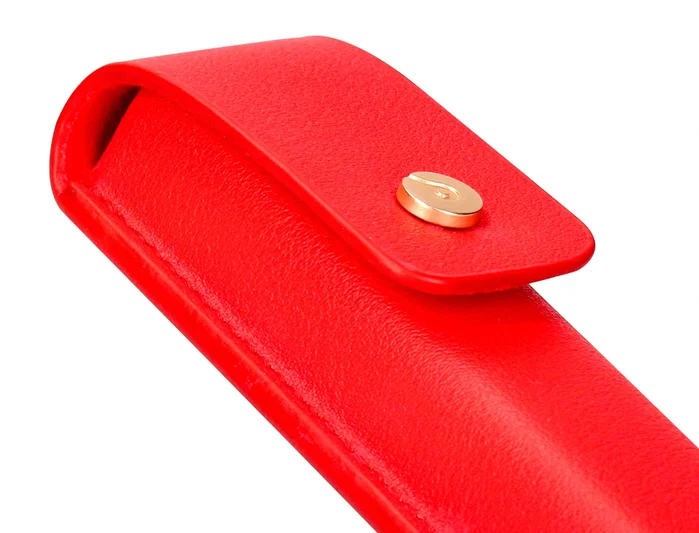 Belius Passion d'or Pluma y estuche de lujo en cuero rojo y dorado con tinta azul, aluminio texturizado Belius Passion d'or Pluma y estuche de lujo en cuero rojo y dorado con tinta azul, aluminio texturizado