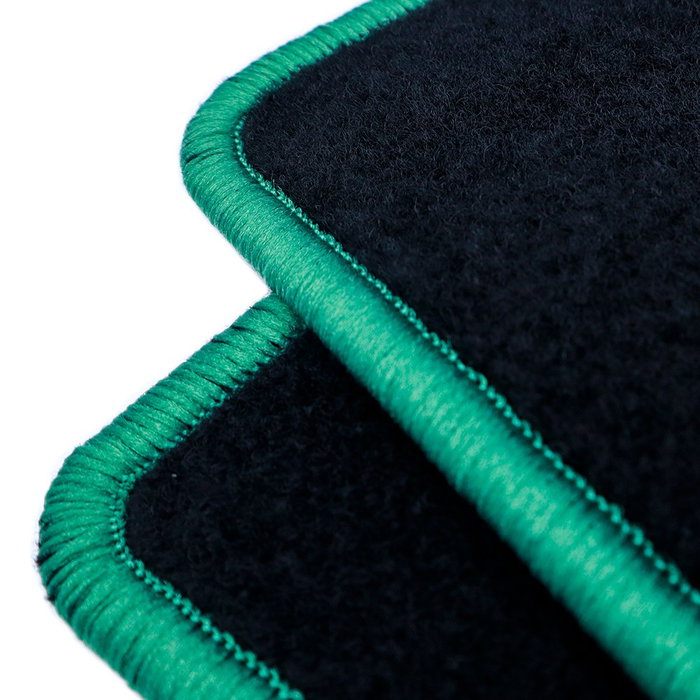 OCC Design Alfombrillas Coche A Medida 5 Piezas para FIAT 500L 2012-2017 con Ribete Verde, Referencia OCCFT0004GR OCC Design Alfombrillas Coche A Medida 5 Piezas para FIAT 500L 2012-2017 con Ribete Verde, Referencia OCCFT0004GR