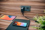 Verbatim Mini GaN Charger 100W con pantalla TFT y 3 puertos (EU/UK/US) de color Negro