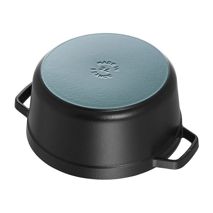 Staub La Cocotte Cazuela Redonda de Hierro Fundido 24 cm / 3.8 Litros Color Negro