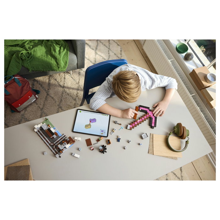 LEGO Minecraft 21277 La Mina del Pico