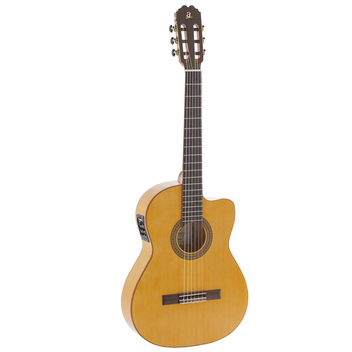 Guitarra Clásica Admira Triana Serie Flamenco Electrificada Cutaway Fishman Guitarra Clásica Admira Triana Serie Flamenco Electrificada Cutaway Fishman