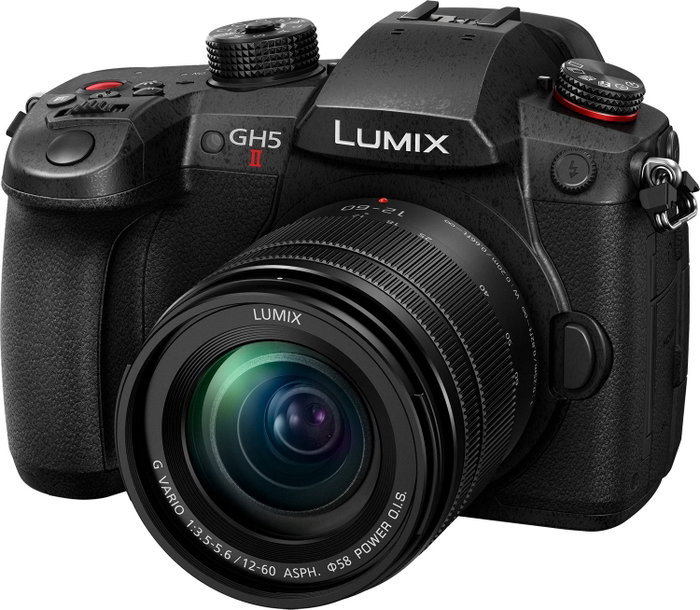 Panasonic LUMIX GH5 II con objetivo FS 3,5-5,6/12-60 OIS