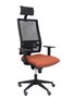 Silla de oficina Horna con mecanismo Sincro tapizada con Tela color Marrón y malla color Negro. Equipada con lumbar 1D, Brazos 1D, Cabecero Fijo y Ruedas de parqué