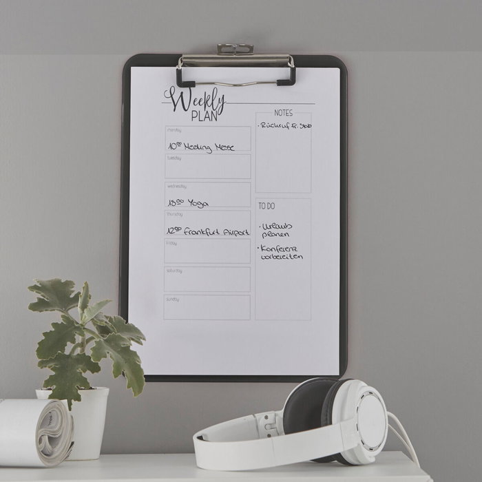 Leitz WOW Carpeta de plástico rígido DIN A4 con pinza superior color negro Leitz WOW Carpeta de plástico rígido DIN A4 con pinza superior color negro