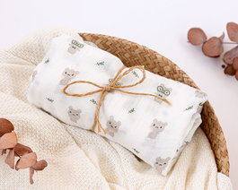 KioKids Muselina 120x120 cm con Estampado de Ratoncitos, 70% Bambú y 30% Algodón, Certificado Oeko-Tex, Para Bebés +0 Meses