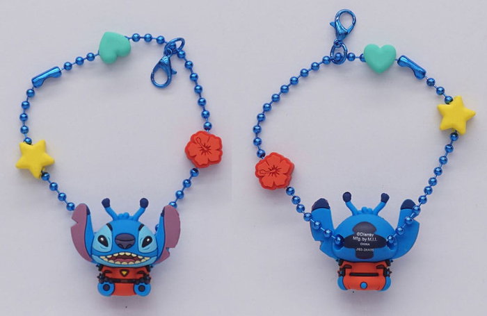 Monogram Int. Lilo & Stitch Colgantes PVC 3D Stitch Charm Expositor (24)