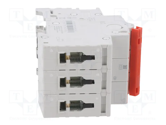 ABB SD200 Interruptor de aislamiento de 3 polos 16A 400VAC ABB SD200 Interruptor de aislamiento de 3 polos 16A 400VAC