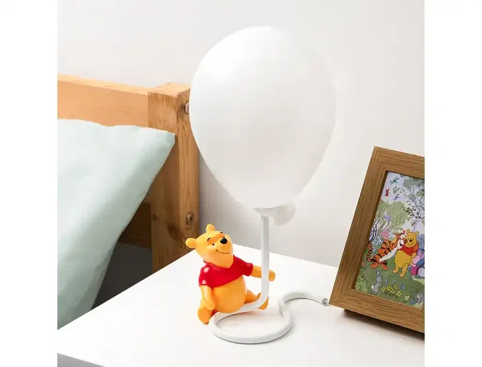 Wondee Lampara LED Disney Winnie the Pooh con Globo Cambiante de Colores, Forma 36 cm