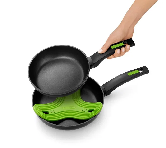 Monix Sartén M481224 Green de Aluminio Forjado 24 cm, Antiadherente Xylan de 2 Capas, Aptó para Inducción, Gas y Cerámica, Fondo de 4 mm Monix Sartén M481224 Green de Aluminio Forjado 24 cm, Antiadherente Xylan de 2 Capas, Aptó para Inducción, Gas y Cerámica, Fondo de 4 mm