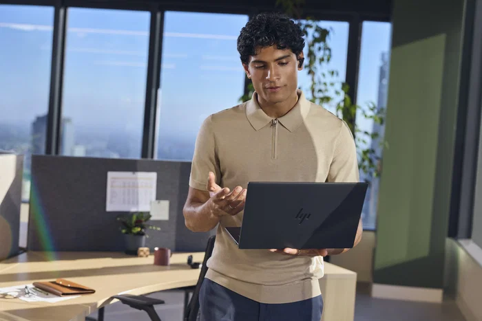 HP EliteBook X G2i 14AI U7-356H 32GB 1TB W11P Azul HP EliteBook X G2i 14AI U7-356H 32GB 1TB W11P Azul