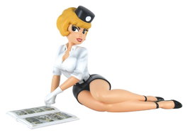 Collectoys Estatua Natacha Pause Lecture 15 cm