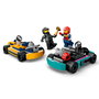 Lego 60400 City Karts y Pilotos de Carreras, Juguete con 2 Karting, con 2 Minifiguras de Conductor de Coche