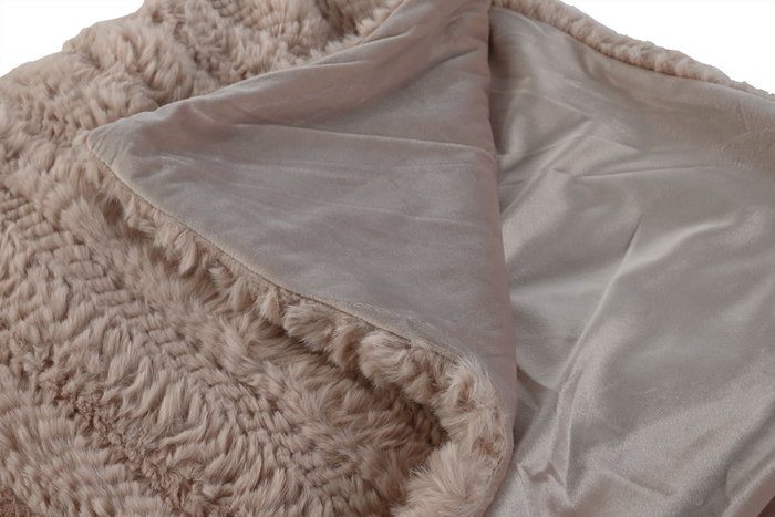 DKD Home Decor Manta Urban Rosa Palo 240 x 1 x 220 cm Colección Rabit fur april 24 b