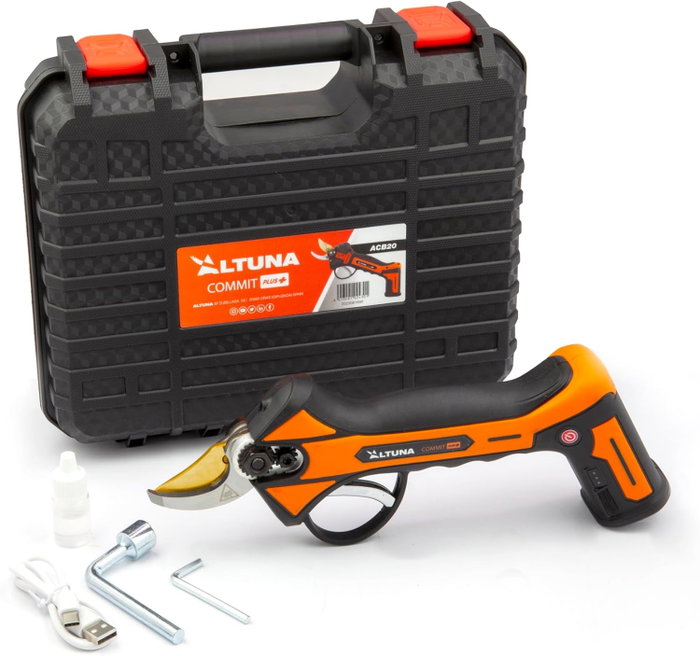 Altuna Tijera ACB25 con cuchilla de titanio y batería de 8V
