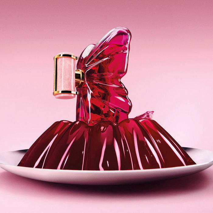 Carolina Herrera Eau de Parfum La Bomba Set de 3 pz - Perfume vaporizador 80 ml + Loción corporal 100 ml + Perfume vaporizador 10 ml