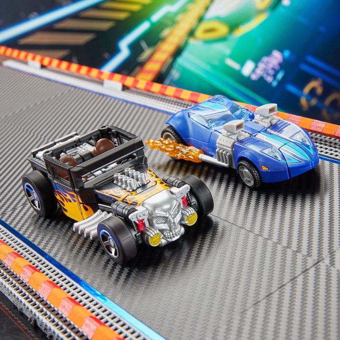 Hasbro Hot Wheels x Transformers Bone Shaker Figura Convertible 12,5 cm