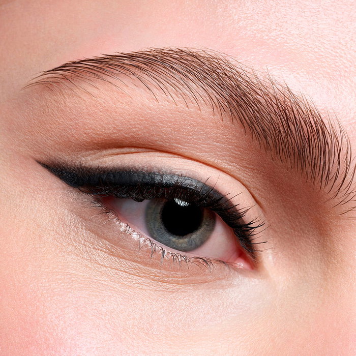Catrice Velvet Glide Perfilador de Ojos en Gel Matte 010 Black Stone