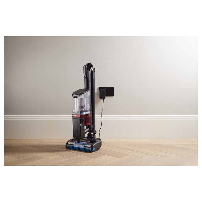 Shark IZ300EUT Aspiradora Escoba 2 en 1 Sin Bolsa - Tecnología Ciclónica, Color Negro/Borgoña, Cepillo Rectangular, Batería 25.2V (60 min) Shark IZ300EUT Aspiradora Escoba 2 en 1 Sin Bolsa - Tecnología Ciclónica, Color Negro/Borgoña, Cepillo Rectangular, Batería 25.2V (60 min)