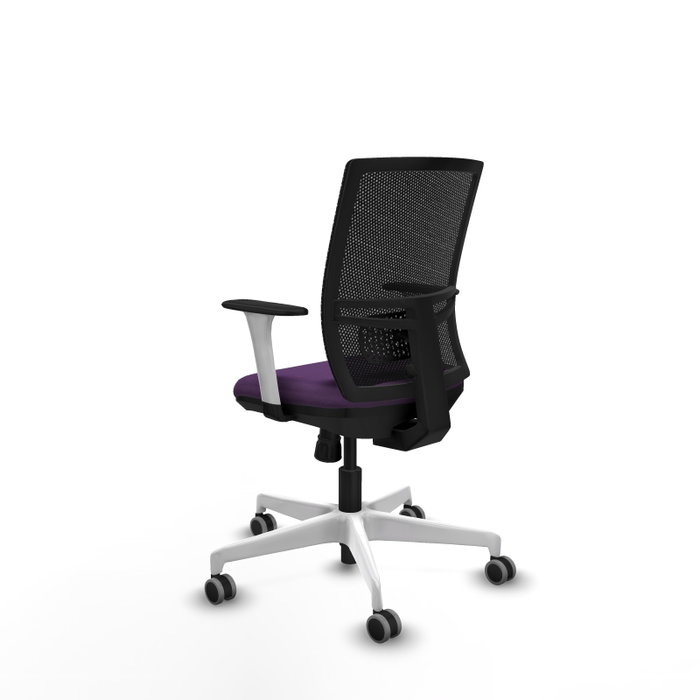 PIQUERAS Y CRESPO Silla de oficina Yunquera con mecanismo Sincro, Morada y Negra PIQUERAS Y CRESPO Silla de oficina Yunquera con mecanismo Sincro, Morada y Negra