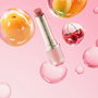 Estée Lauder Futurist HydraPlump Bálsamo Labial con Color #Cherry Glow 2,8 g