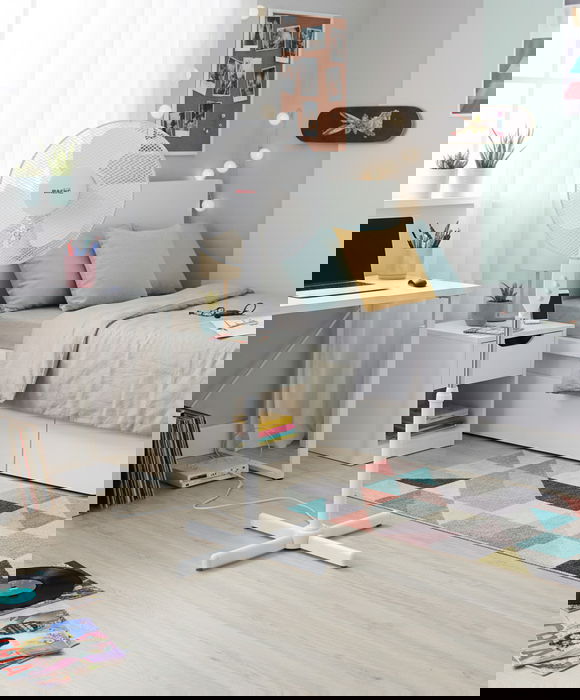 Inde Ventilador de Pie, 3 Velocidades, 40W, Medidas 128 x 40 cm, 220V (3 Unidades) Inde Ventilador de Pie, 3 Velocidades, 40W, Medidas 128 x 40 cm, 220V (3 Unidades)