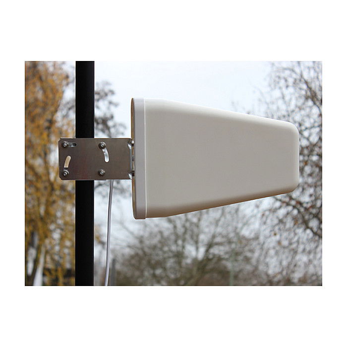 DeLOCK Antena Direccional Exterior 9 dBi, LTE Band 20/1/3/7, Conector N, RG-58 5m, Blanco - Ref. 88808