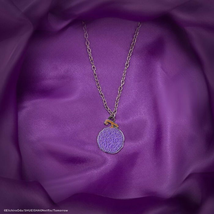 Cinereplicas One Piece Collar Colgante Fruta Gomu, Aleación de Zinc, Cadena 70 cm, Colgante 2 x 2.6 cm