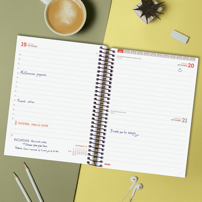 Finocam Agenda Escolar 2025-2026 E10-155X212 1 Día Página Negro Espiral 155x212mm