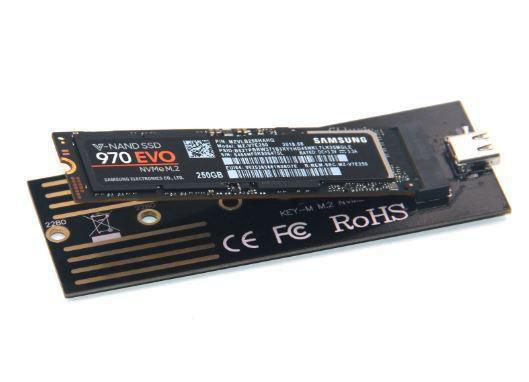 CoreParts Carcasa Externa M.2 PCIe NVMe a USB 3.0/3.1, Tipo M (Solo PCIe/NVMe), Compatible con Longitudes 30mm, 42mm, 60mm, 80mm
