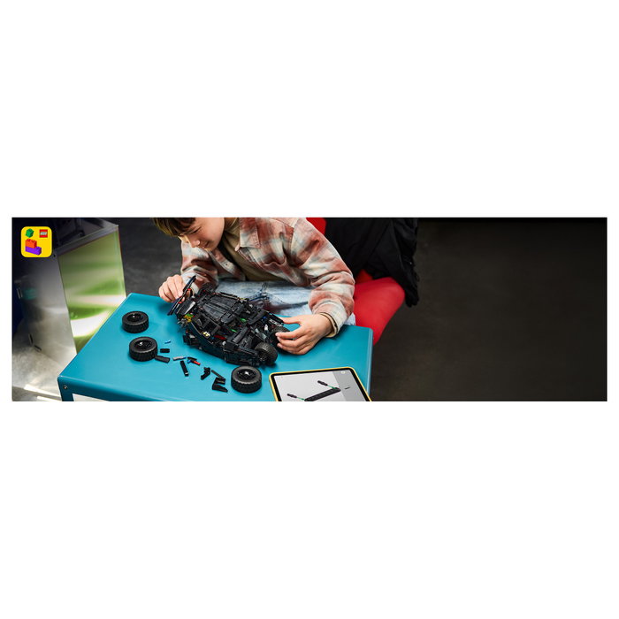 LEGO Technic Batmobile Tumbler 42239 LEGO Technic Batmobile Tumbler 42239