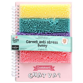 The Concept Factory Libreta Kawaii Anti Stress con Portada de Silicona y Tiras de Colores, Modelos Panda y Gato Surtidos