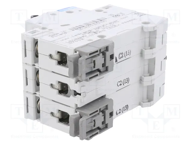 LEGRAND S300 TX Interruptor magnetotérmico 3 polos 2A Caract C