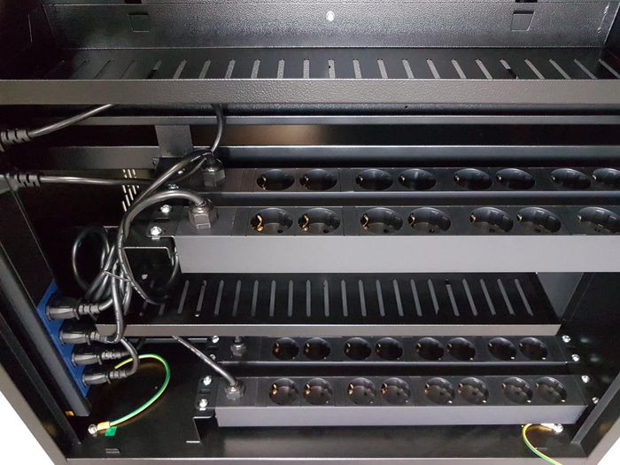 Leba NoteCart Flex 16 Carrito de carga móvil para 16 dispositivos, tablets, portátiles y Chromebooks