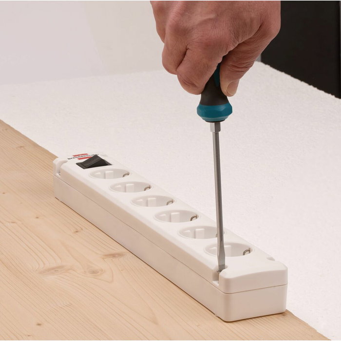 Brennenstuhl Regleta con interruptor de 3 m Brennenstuhl Regleta con interruptor de 3 m