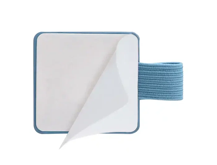 Antartik Portabolígrafo Autoadhesivo con Elástico para Cuaderno, Azul Claro, 40x40 mm