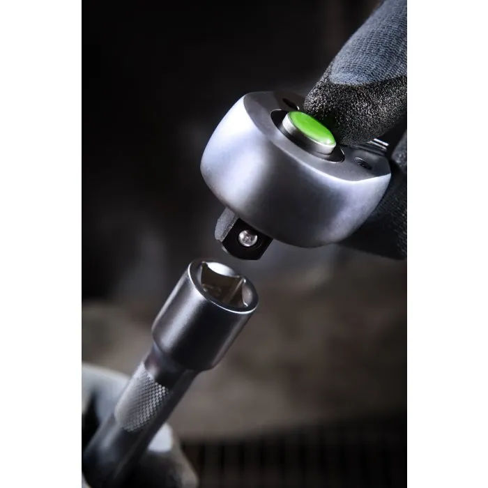 Meister - Caja de herramientas de aluminio de 131 piezas con alicates, llaves, destornilladores, probador, enchufes y mango de trinquete