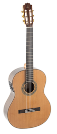Guitarra Clásica Admira A15 Electrificada con Fishman Serie Artesanía