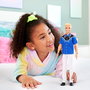 Barbie Muñeco Ken Fashionista Look Oeste HRH25 Mattel Ropa Inspirada en el Oeste Camisa Azul y Negra