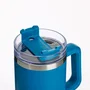 Thermos TRAVELMUG900BL Taza de Viaje/Termos 900 ml Azul, Acero Inoxidable Doble Pared, A Prueba de Fugas, Asa Integrada, Ideal para Café Caliente o Bebidas Frías