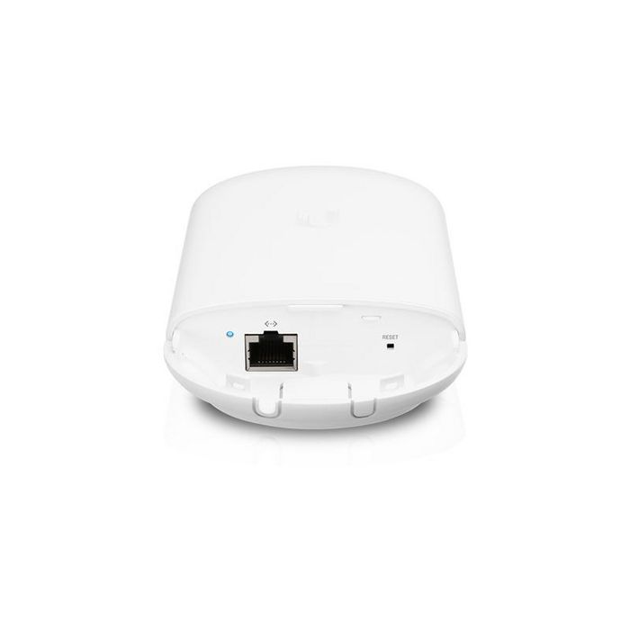 Ubiquiti NanoStation 5AC Loco 5 GHz 450+ Mbps 10+ km airMAX ac Gigabit Ethernet PoE 7.05x3.05x2.33" CPE