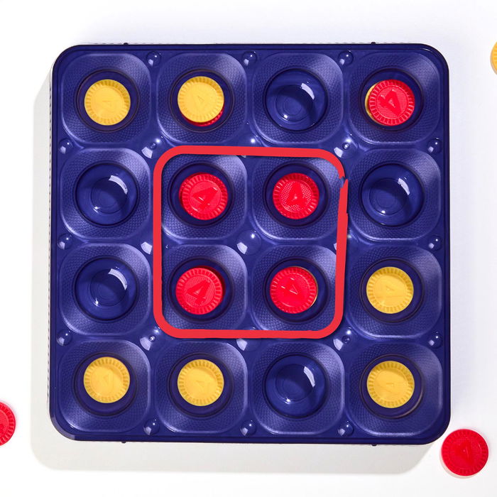 Hasbro Games Conecta 4 Frenzy G2782 Juego de Mesa Todos Juegan a la Vez