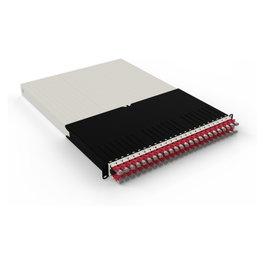 PATCHBOX patchbox.one 30RU/STP con 24 cassettes y cables Cat. 6a rojos de 1,8 m
